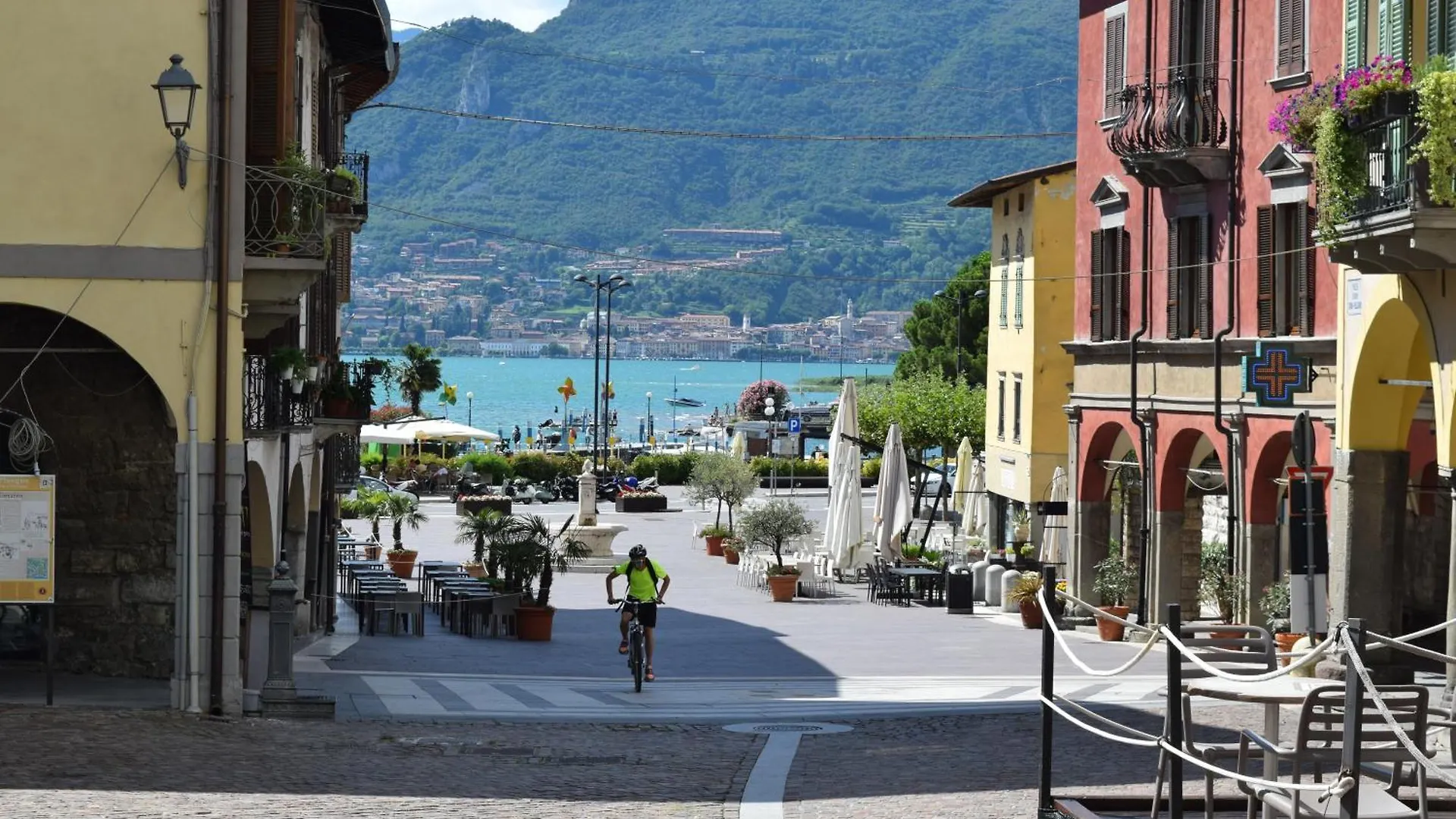 Romanino House Mountain Lake Iseo Hospitality Pisogne Dom wakacyjny